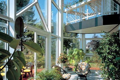 Eine Ansicht eines Wintergartens